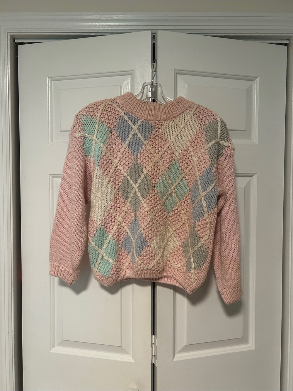 Women's Pastel Argyle Crewneck Sweater - Pink